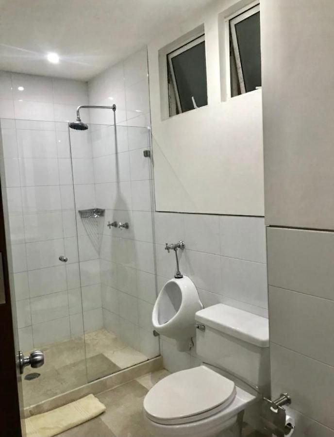 Apartamento Vista Directa Al Mar Amplio Con Terraza Privada