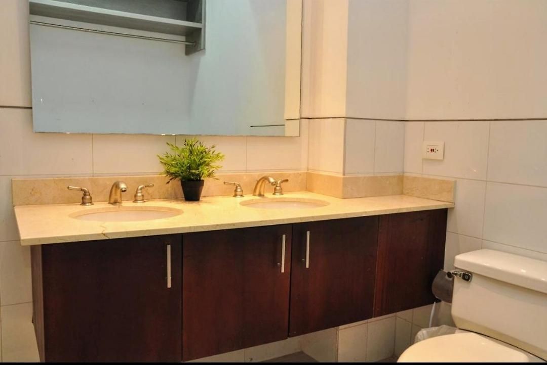 Apartamento Vista Directa Al Mar Amplio Con Terraza Privada