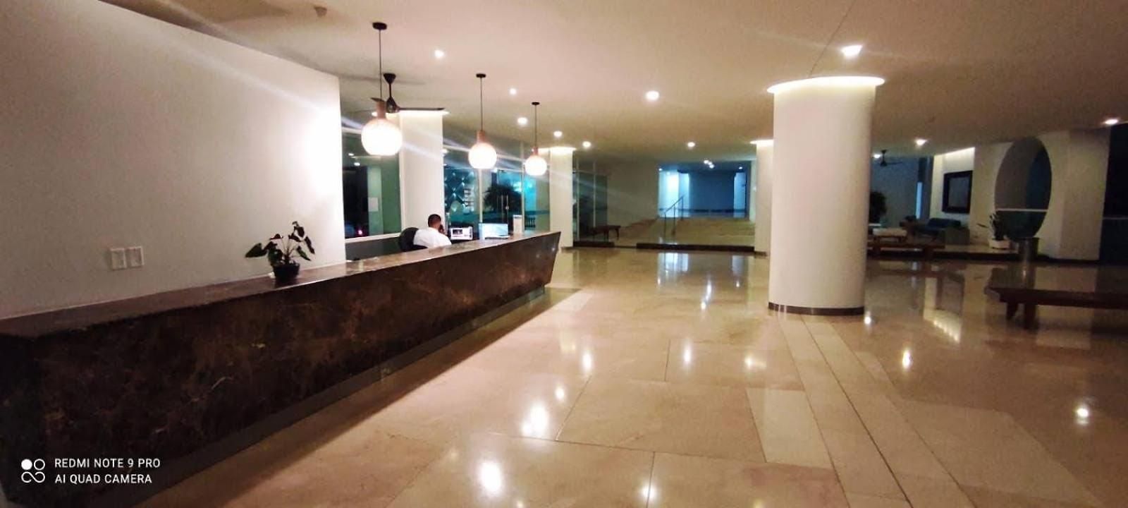 Apartamento Vista Directa Al Mar Amplio Con Terraza Privada *