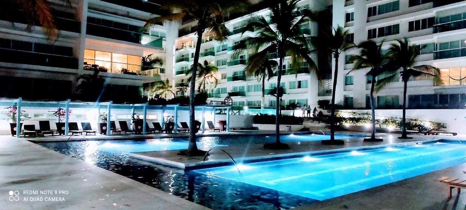 Vista Directa Al Mar Amplio Con Terraza Privada